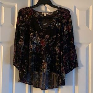 Long sleeve casual shirt